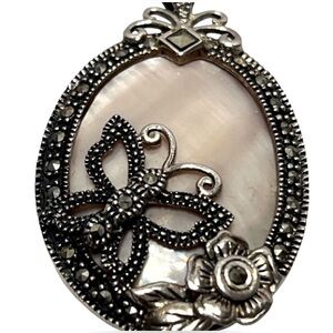 VTG Pink MOP, Sterling Silver & Marcasite Necklace.
